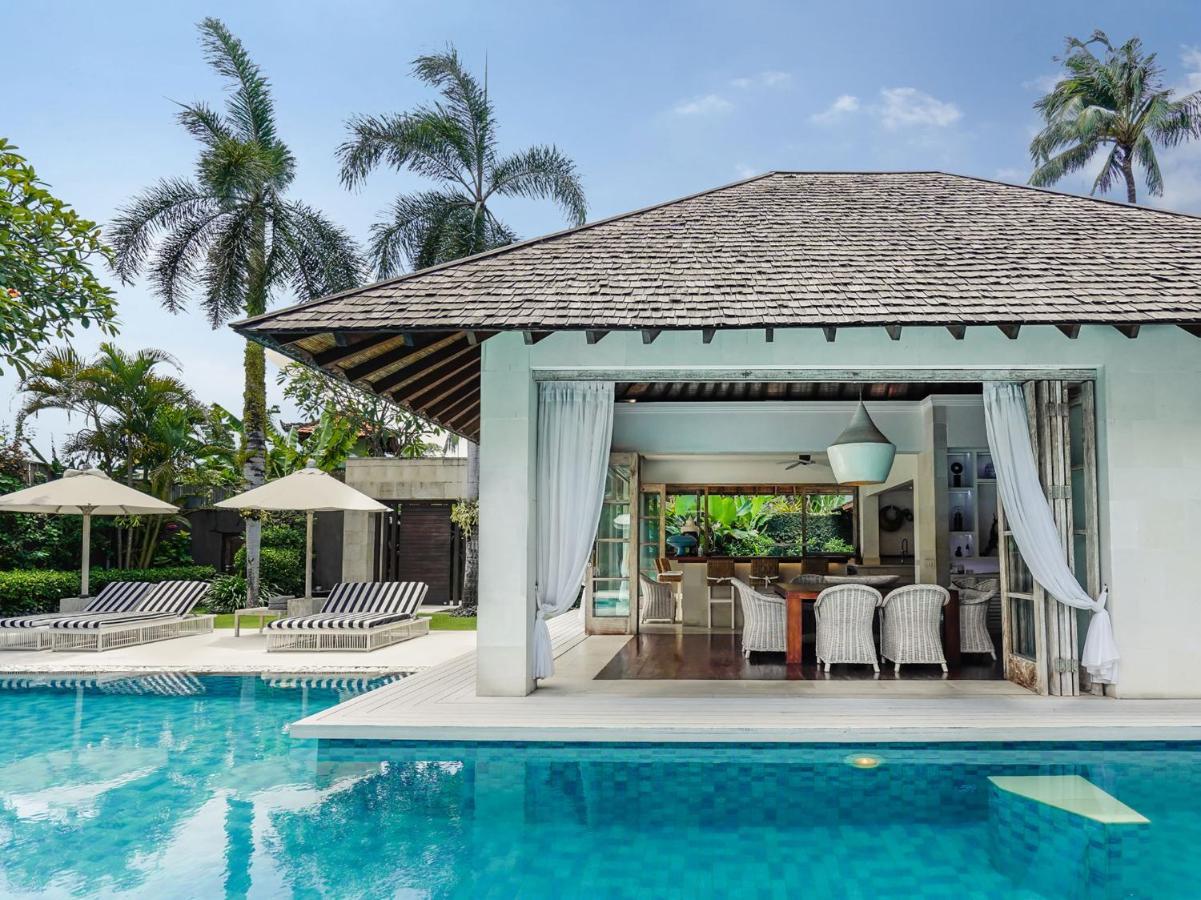 Villa Jajaliluna Seminyak Exterior foto